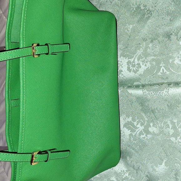 Michael Kors Handbag - Picture 2 of 6